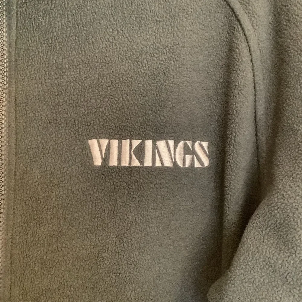 Reebok NFL Minnesota Vikings Zip Up 🏈🏟️‎ - Picture 3 of 6